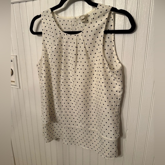J. Crew white and black polka dot sleeveless blouse 8 - Picture 1 of 4